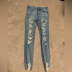 American Eagle super ripped skinny jeans size 6